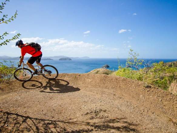 mountain bike trail at las catalinas