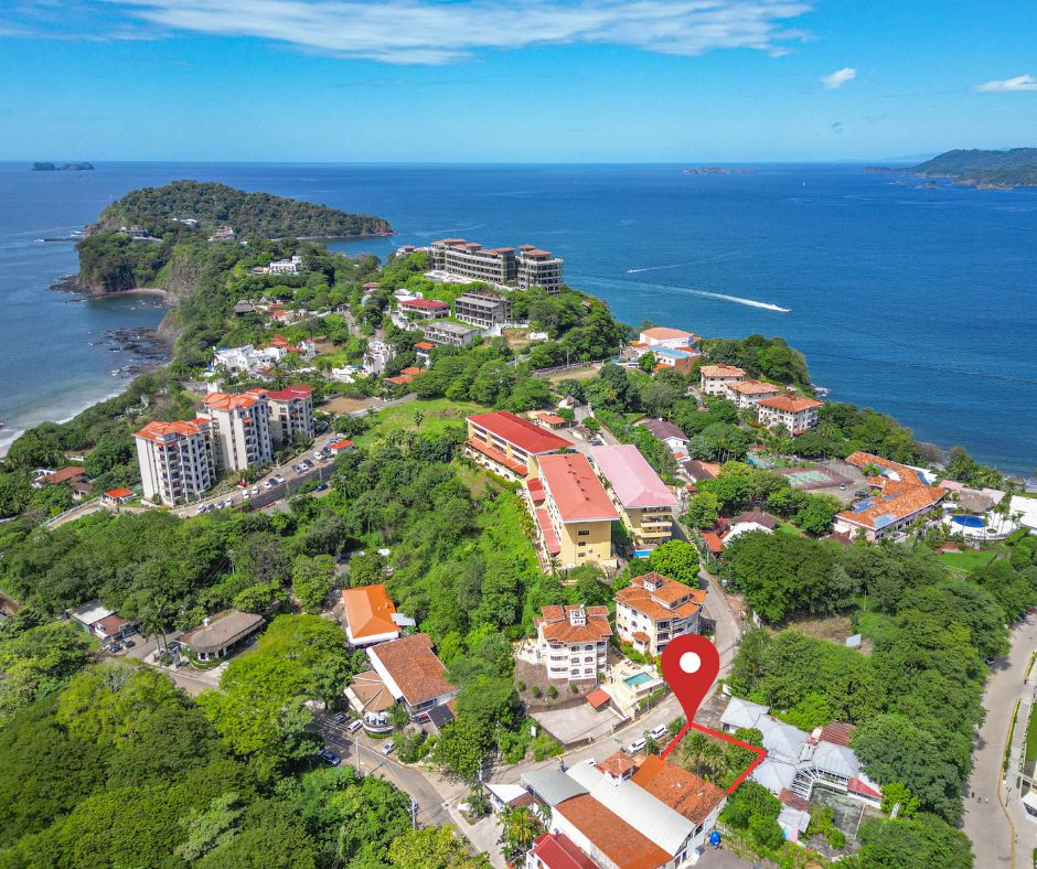 PRIME LOT IN PLAYA FLAMINGO