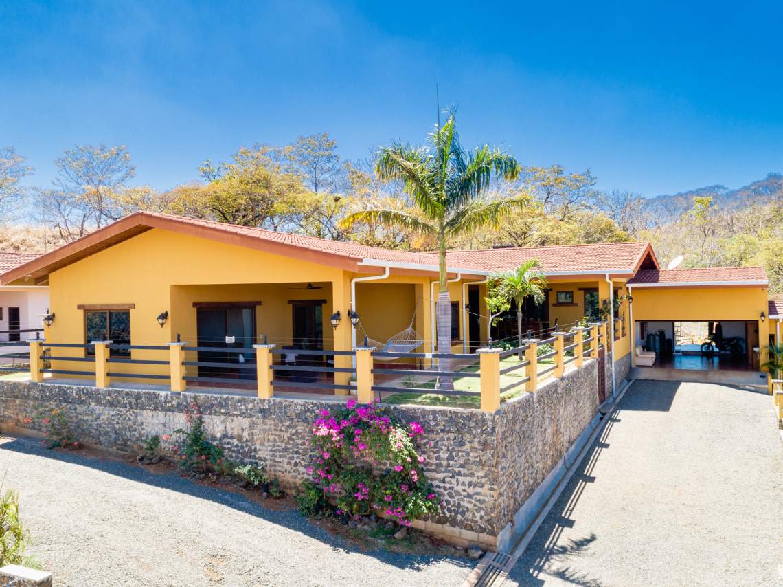CN-2 Casa Toscana – Colonial Charm Near Tamarindo Beach