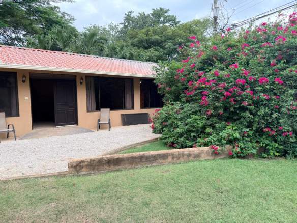 Casa Feliz, La Josefina Garita Nueva